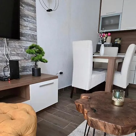 Magic Kop - Kraljevi Cardaci Lejlighed *